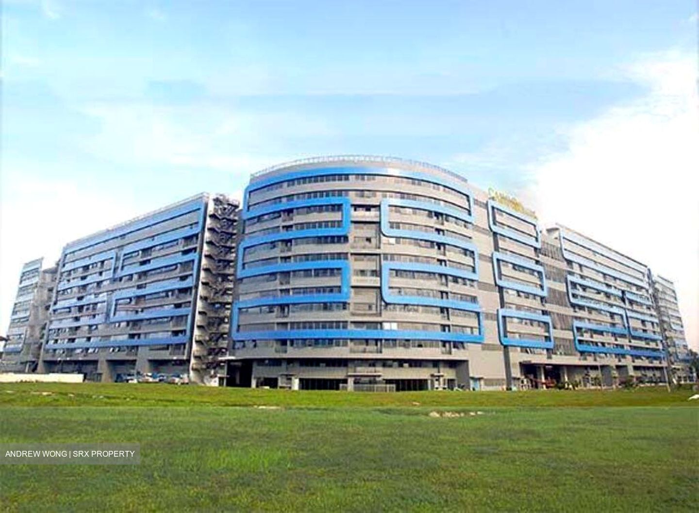 Carros Centre (D25), Retail #630592581
